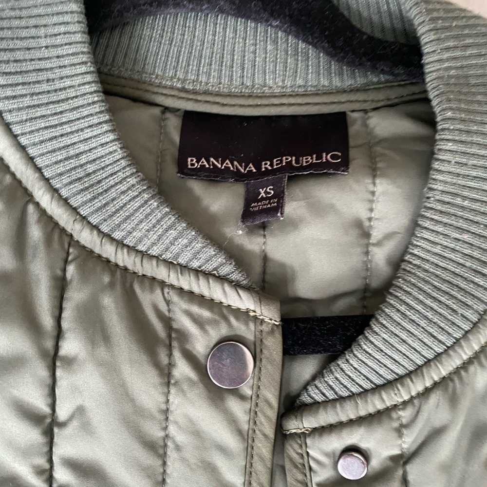 Green banana republic bomber jacket - Picture 4 of 4